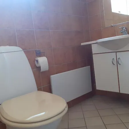 Stunning In With 3 Bedrooms, Internet And Sauna בית נופש הדרסלב