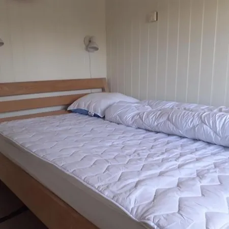Stunning In With 3 Bedrooms, Internet And Sauna בית נופש *
