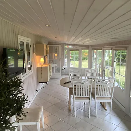 Stunning In With 3 Bedrooms, Internet And Sauna בית נופש *